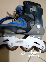  4 سكيت عدد2 نمره41والثاني43 نوعية ممتازة الي نمرته41 سعرالشراء 58 بالصور التسعيره عليه لثنين ب 30دينار