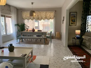  9 شقة مفروشة للإيجار في اللويبدة  ( Property 35656 ) سنوي فقط