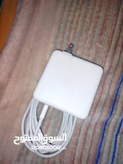  8 للبيع – MacBook Pro 2020 (13 إنش)  حالة ممتازة زي الجديد بالظبط (مفيهوش خدوش).  كسر زيرو