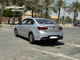  6 Kia Rio 2018 (Silver)