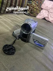  2 كاميرا فيديو هيتاشي