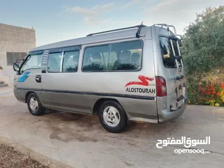  1 باص هنداي h100  بحالة ممتازة