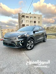  10 كيا نيرو Kia Niro EV كهربائية بالكامل 2022 فل اعلى صنف مع فتحة فحص عداد قليل 27 الف كاش او اقساط