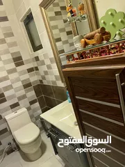  15 شقة أرضية مميزة للبيع السلط - الميسة قرب مدرسة  الفرسان المساحة  173 م2 غير مفروشة
