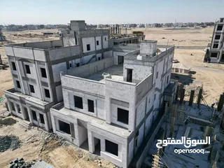  6 خدمات و استشارات عقارية و هندسية