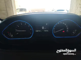  7 جيب بيجو بحالة ممتازه للبيع