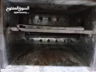  4 غاز 3 عيون وفرن عربي صغير تفصيل