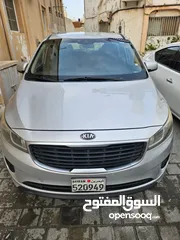  1 Well maintained Kia Carnival 2016 urgent sale