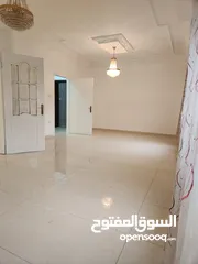  4 شقة للبيع في الجندويل قرب فندق لارسا