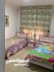  6 شقه فاخر للبيع بداعي سفر داخلي 115 + ترس خارجي 30 متر