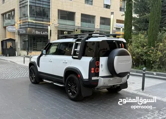  3 لاند روفر ديفندر 110 موديل 2023