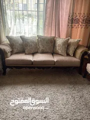  4 كنب نضيف بحالة الوكاله بسعر حرق