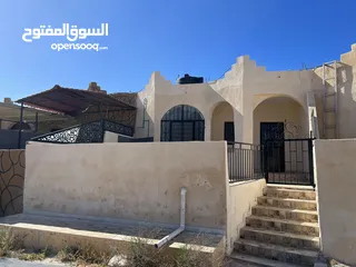  1 شاليه في قرية النخيل صيانه حديثه