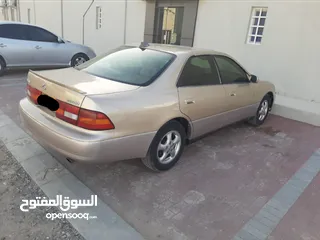  8 سياره لكزس 300  للبيع