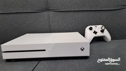  1 Xbox One S (All Accessories) 4K