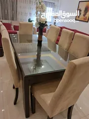  1 طقم سفرة 8 كراسي . درسوار . فضية