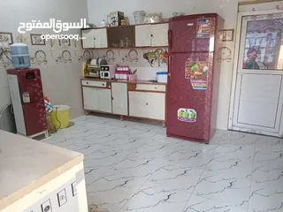  3 بيت للبيع مساحه 200 متر