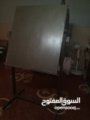  2 طاوله رسم هندسي