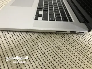  4 Macbook pro 2014نظيف جدًا