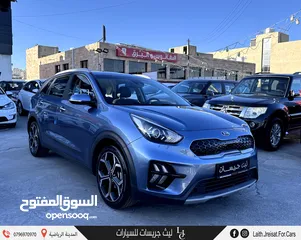  4 كيا نيرو هايبرد 2021 Kia Niro Hybrid