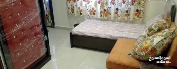  11 أستديوهات مفروشه بالكامل ديلوكس غرفه وصاله وغرفه ومطبخ وحمام طابق ارضي قرب محكمة شمال عمان