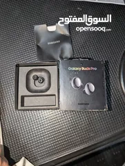  2 Samsung galaxy buds pro