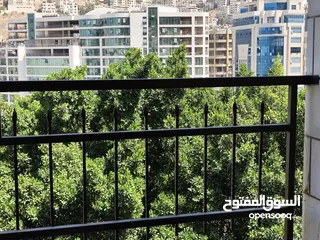  16 تأجير شقة غير مفروشة