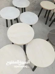  3 طربيزات سيرفس وسط   قطر الدائرة 35سم ارتفاع الطربيزات 40/45/50