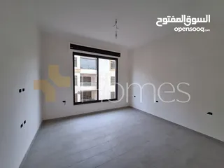  8 شقة طابق ثاني للبيع في عبدون بمساحة بناء 260م