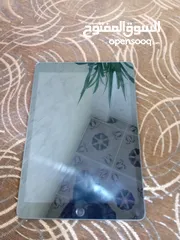  1 اي باد ipad(9th Generation)  للبيع بسعر 180 دينار