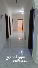  1 شقة للبيع مساحة 180 متر في طبربور قرب جامعة العلوم الإسلامية