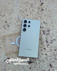  1 بحاله ممتازه وسعر ممتاز s24 ultra شوف الوصف