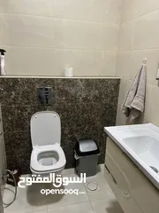  18 شقة فاخرة للبيع 180 متر مع حديقة 200 متر و شلال و مطبخ فخم راكب و سخان شمسي  غير مفروشة - من المالك