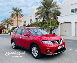  1 Nissan X-trail 4×4  2015 model for sale...