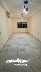  8 شقه مع رووف (300متر ) قرب شارع الاستقلال ضاحيه الاقصى