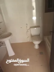  10 شقة للبيع عين منجد