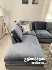  4 L shape sofa in good condition