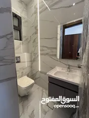  13 بالاقساط ارضية مع مدخل خاص في اجمل مناطق مرج الحمام و بتشطيب حديث و مميز