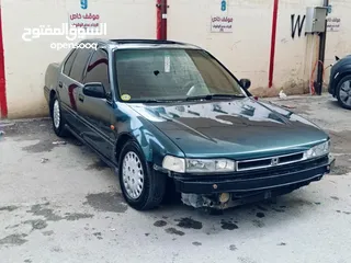  8 هوندا أكورد 1993