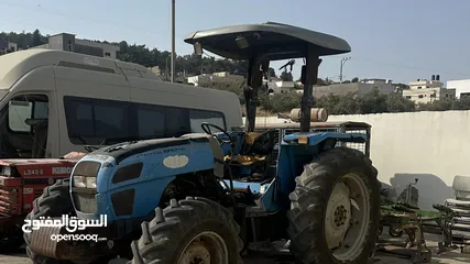  3 تراكتورات وعدة زراعية كاملة للبيع – فرصة مميزة