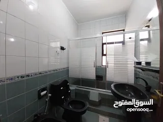  8 شقة للايجار في عبدون  ( Property 33022 )-174964653