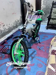  1 عجلة جديدة لم تستخدم لطفل 12 سنه واكتر