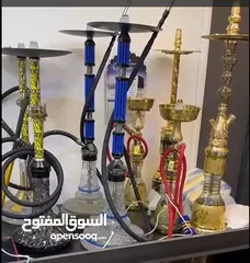  4 عدة محل  كاملة مع طاولات وكراسي للبيع