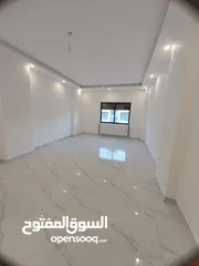  2 تلاع العلي 150م لم تسكن بسعر مغري