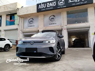  6 VOLKSWAGEN ID.4 CROZZ PRO PIANO BLACK 2023