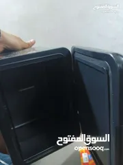  2 ثلاجه صغيره للبيع مستعجل
