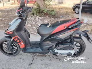  6 سكوتر ابريليا 155c 2021 مرخص لشهر 12