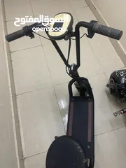  13 ‏دراجة كهربائية electric scooter