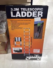  4 سلم تلسكوبي المنيوم مثالي لتنظيف النوافذ، وأعمال الطلاء الداخلي والخارجي، والديكور