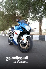  11 suzuki gsxr600 2011 لا تحتاج لأي صيانة